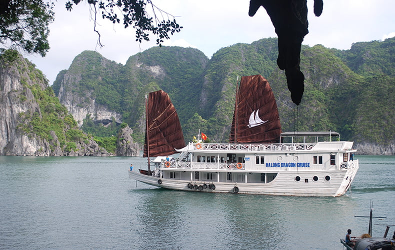 HALONG BAY TOUR: 2 DAYS 1 NIGHT WITH DRAGON CRUISE 1