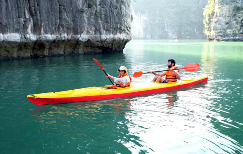 HALONG BAY TOUR: 2 DAYS 1 NIGHT WITH DRAGON CRUISE 3