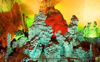 Tour Du Lịch Miền Trung 1 Ngày: Tham Quan Động Thiên Đường